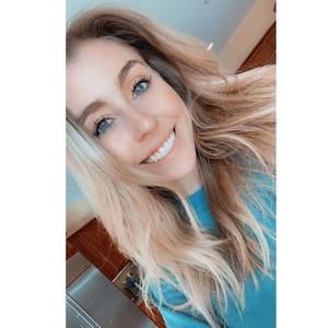 Meet your Posher, Stacey